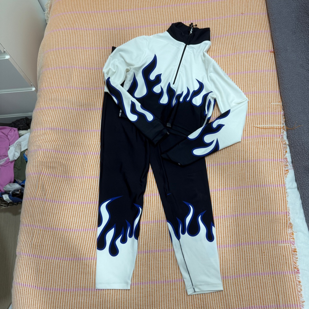 Assorted Adam Selman Sport (mostly small top and medium bottom)